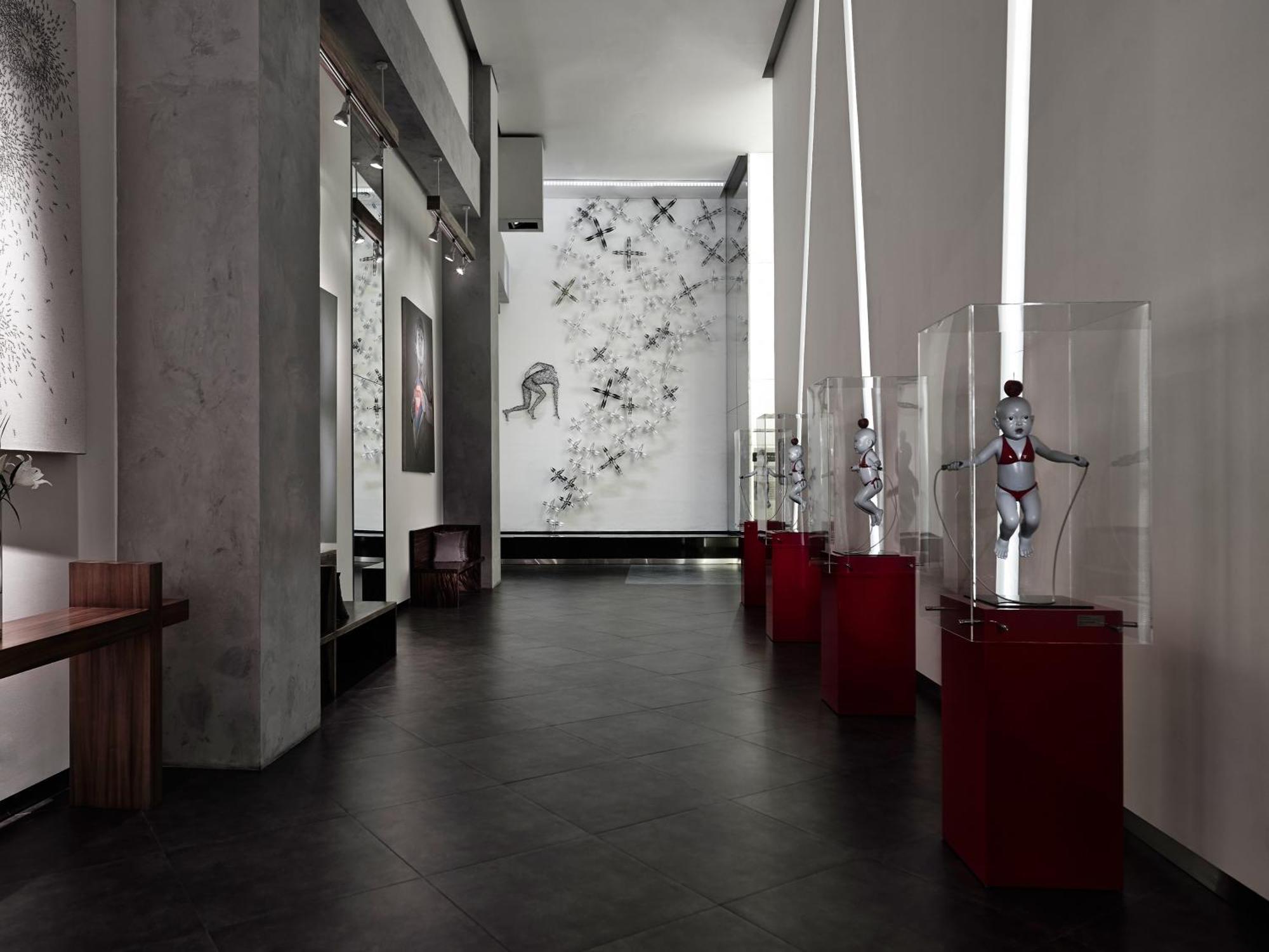 Pullman Jakarta Central Park Exteriör bild The interior of the museum
