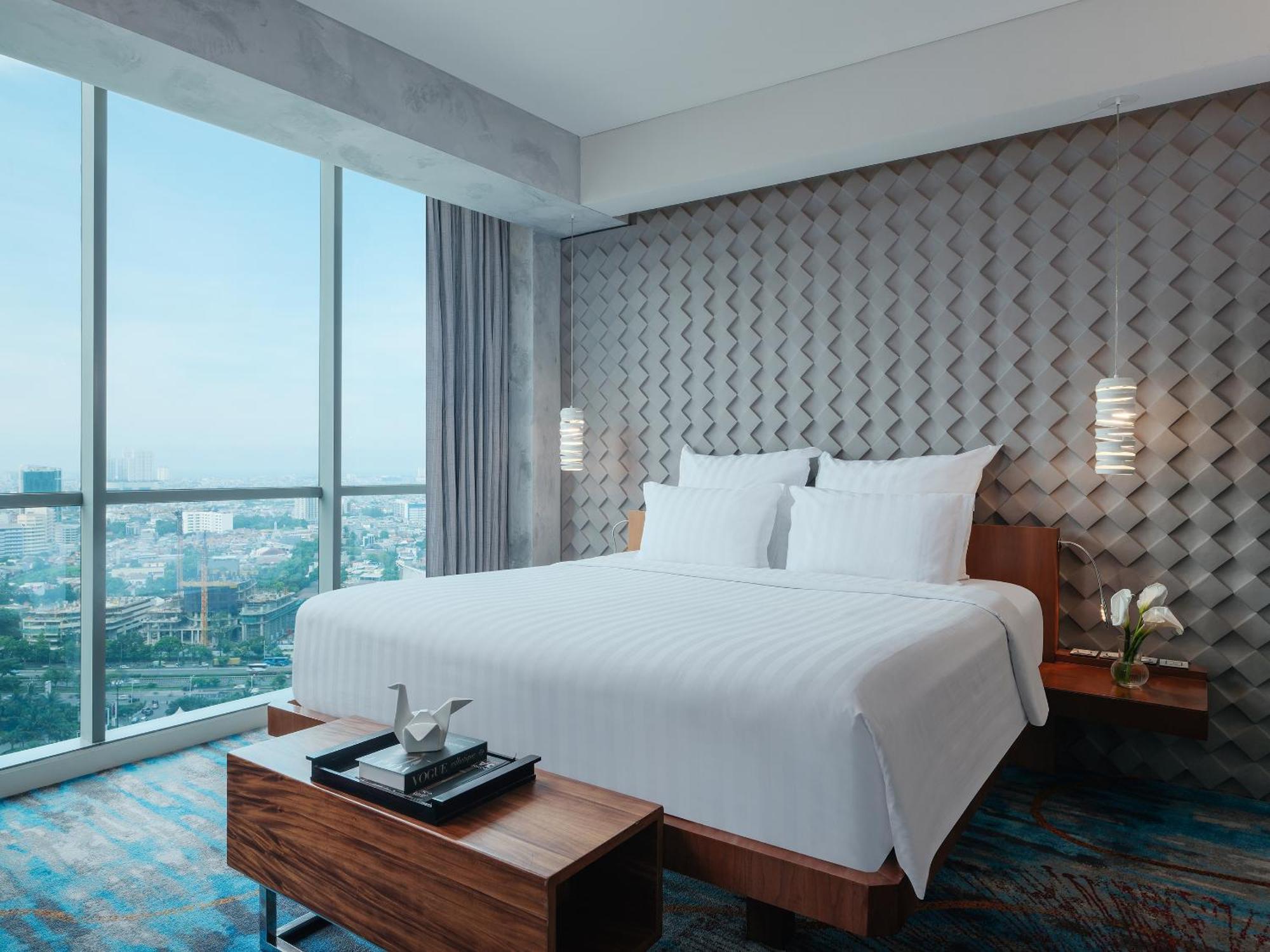Pullman Jakarta Central Park Exteriör bild